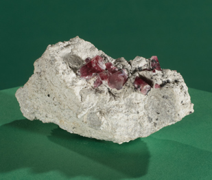 Beryl in rhyolitic ash