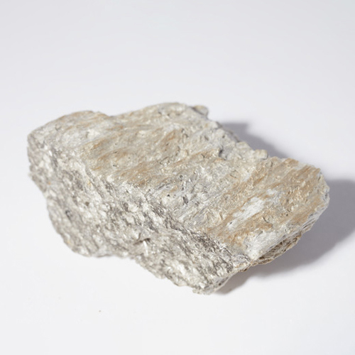 Aligned silica fibres in pumice.