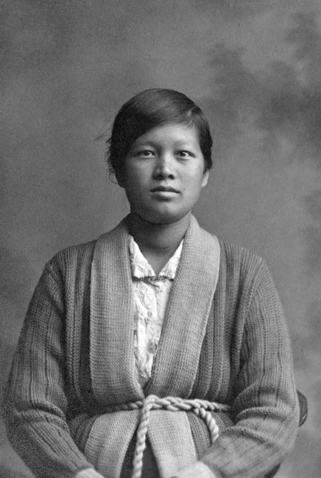 Portrait of Yen Pein - wife of Sidney Louey Gung.