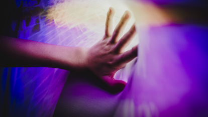 Gravitational wave and hand