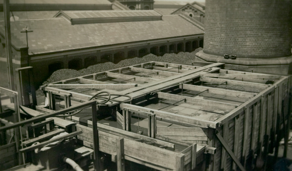 Spotswood Pumping Station, raw sewage experimental treatment plant.
